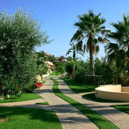 Hotel Villaggio Cala Di Volpe Capo Vaticano Εξωτερικό φωτογραφία