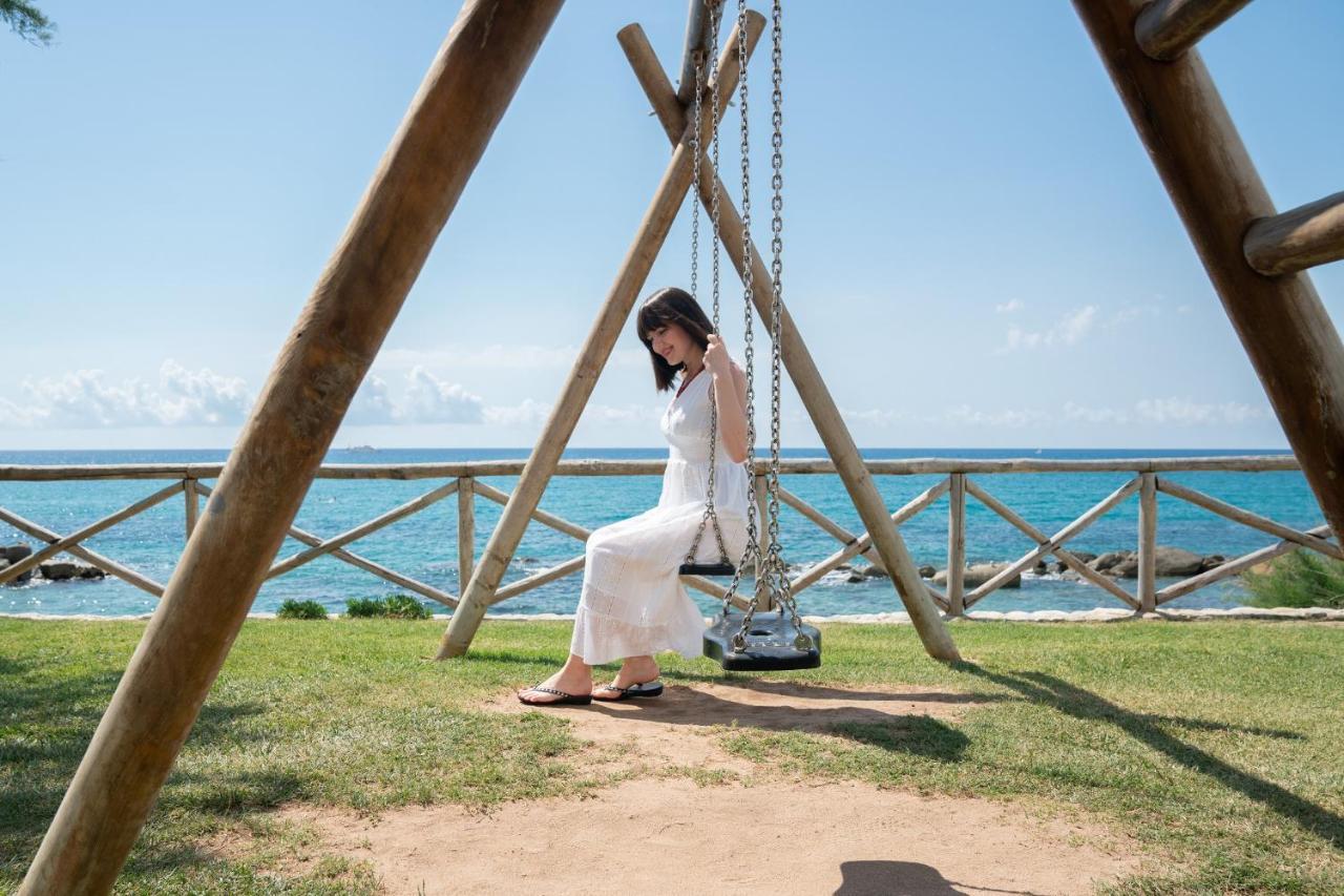 Hotel Villaggio Cala Di Volpe Capo Vaticano Εξωτερικό φωτογραφία