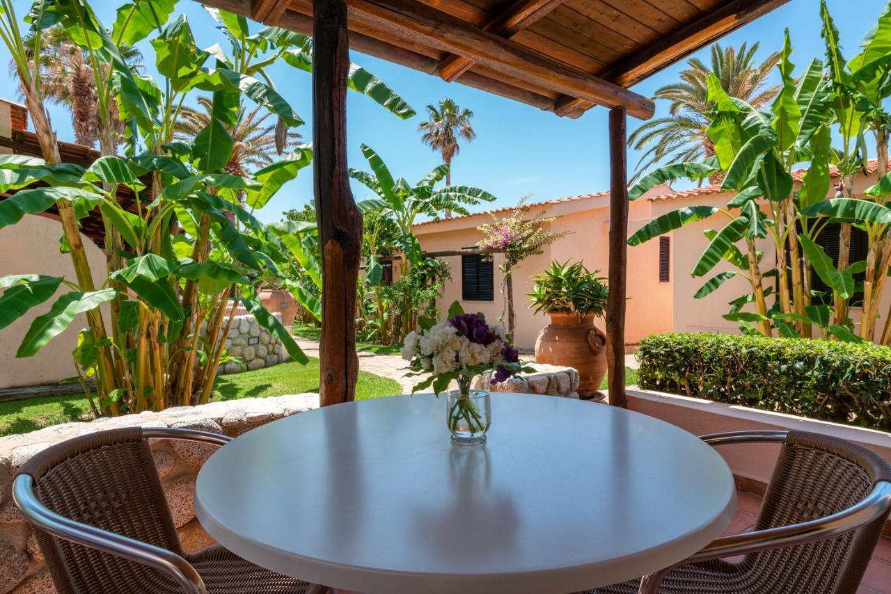 Hotel Villaggio Cala Di Volpe Capo Vaticano Εξωτερικό φωτογραφία