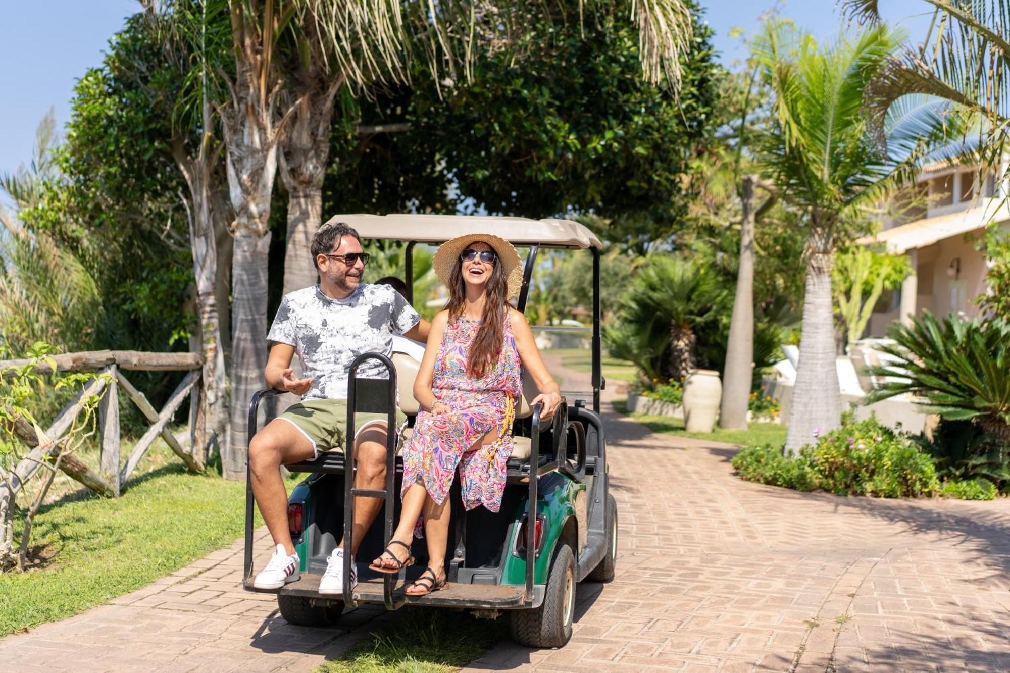 Hotel Villaggio Cala Di Volpe Capo Vaticano Εξωτερικό φωτογραφία