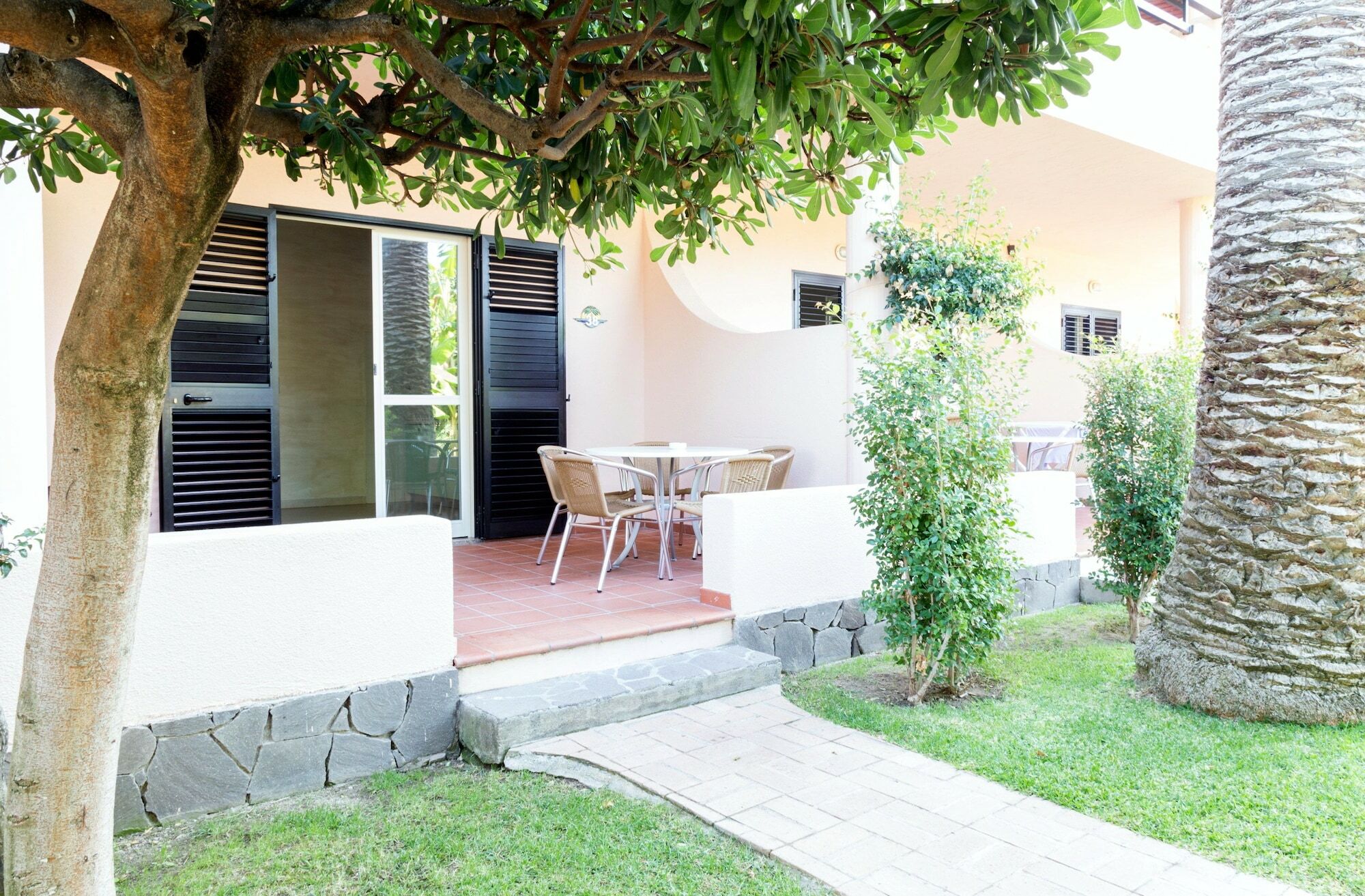 Hotel Villaggio Cala Di Volpe Capo Vaticano Εξωτερικό φωτογραφία